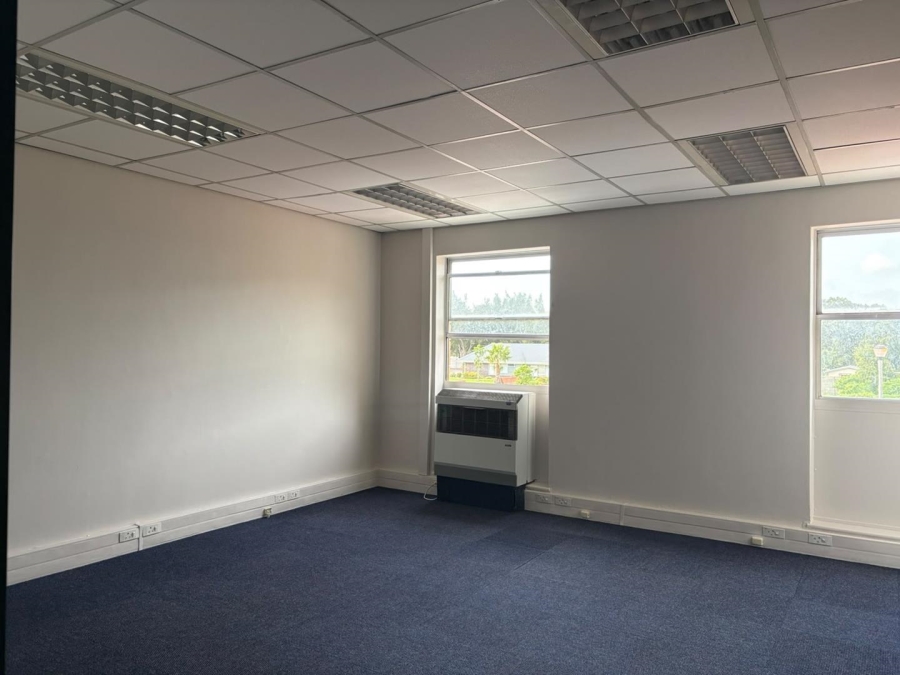 To Let Commercial Property for Rent in Pinelands Western Cape